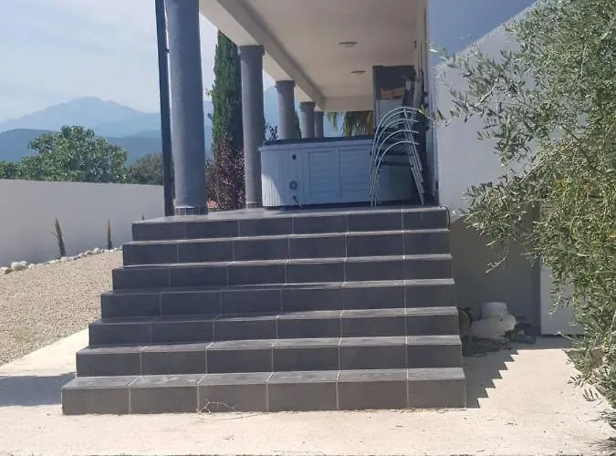 Tra Mare E Monti * Ghisonaccia