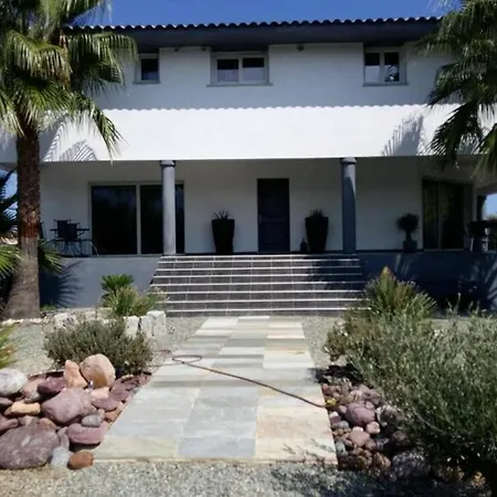 Tra Mare E Monti * גהיסונאצ'יה