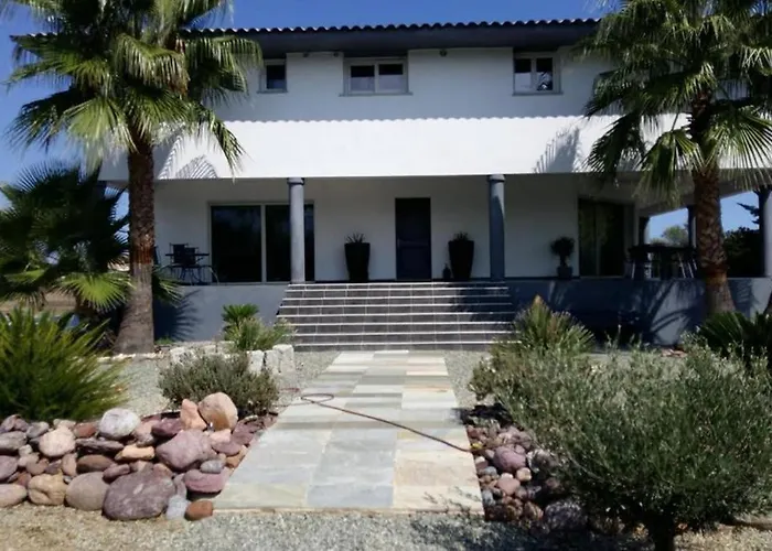 Tra Mare E Monti * גהיסונאצ'יה